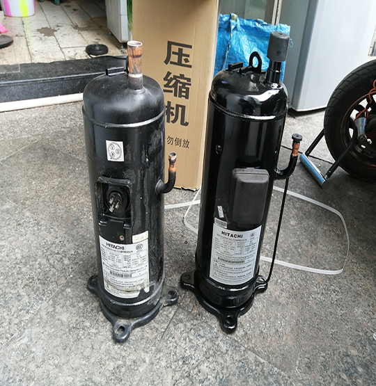 新巴尔虎左中央空调压缩机的更换维修